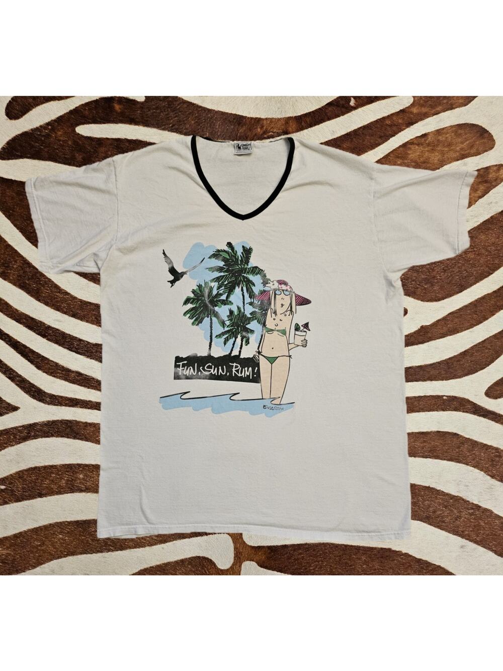 Vintage Y2K Emerson Street Oversized Beach Shirt "Fun, Sun, Rum!"